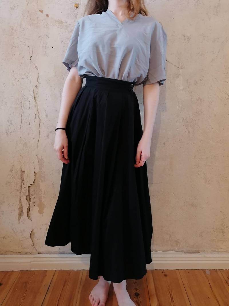 True Vintage Bluse Shirt Mit V-Ausschnitt 80Er 90Er Grau Blau Hellblau Yessica Xl 48 50 True Vintage Bluse Shirt Mit V-Ausschnitt 80Er 90Er Grau Blau Hellblau Yessica Xl 48 50 von Narvhi