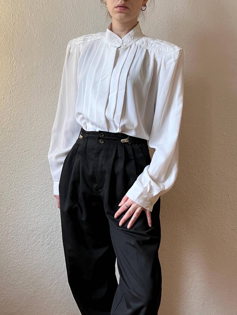True Vintage Bluse Weiß Gr. 48 Epauletten New Romantic 70Er 80Er True Vintage Bluse Weiß Gr. 48 Epauletten New Romantic 70Er 80Er von Narvhi