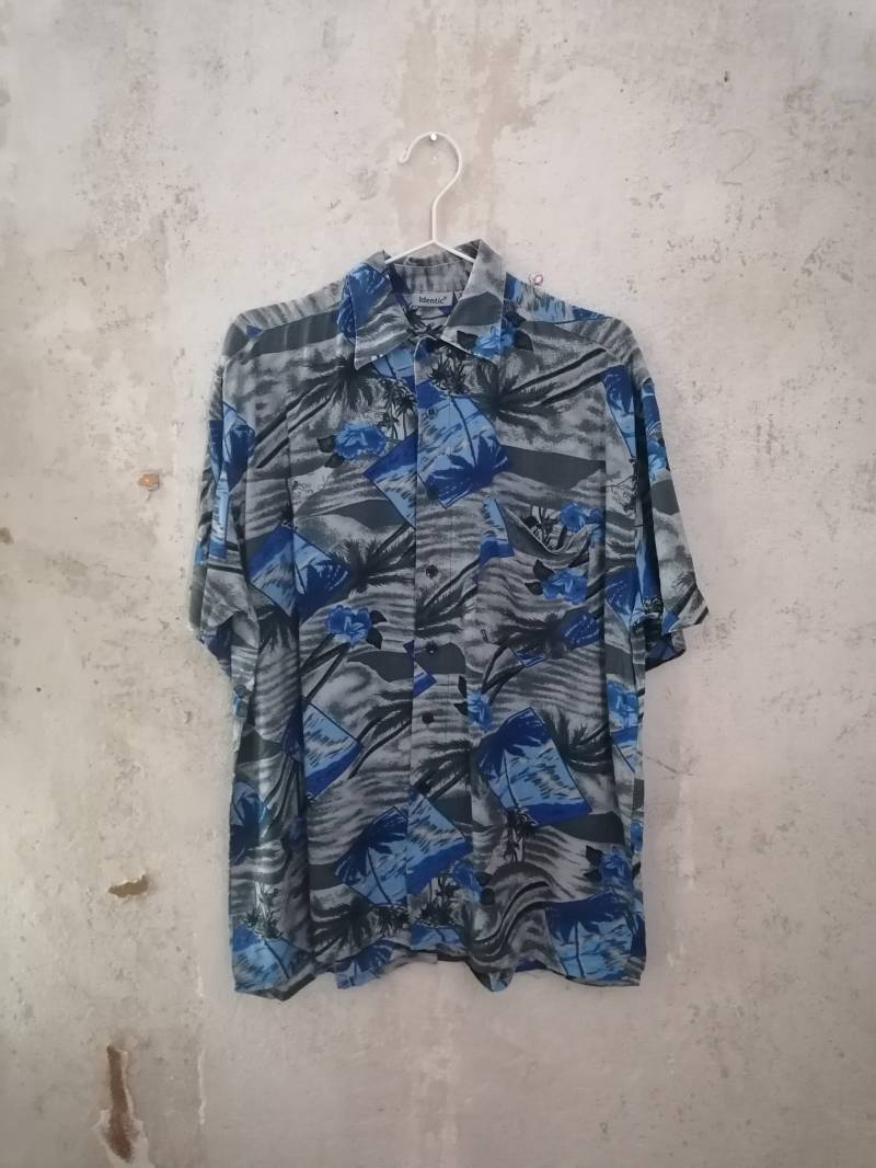 True Vintage Hemd 80Er 90Er Identic M 39/40 Unisex Crazy Pattern Blau Grau New Wave Hawaii True Vintage Hemd 80Er 90Er Identic M 39/40 Unisex Crazy Pattern Blau Grau New Wave Hawaii von Narvhi