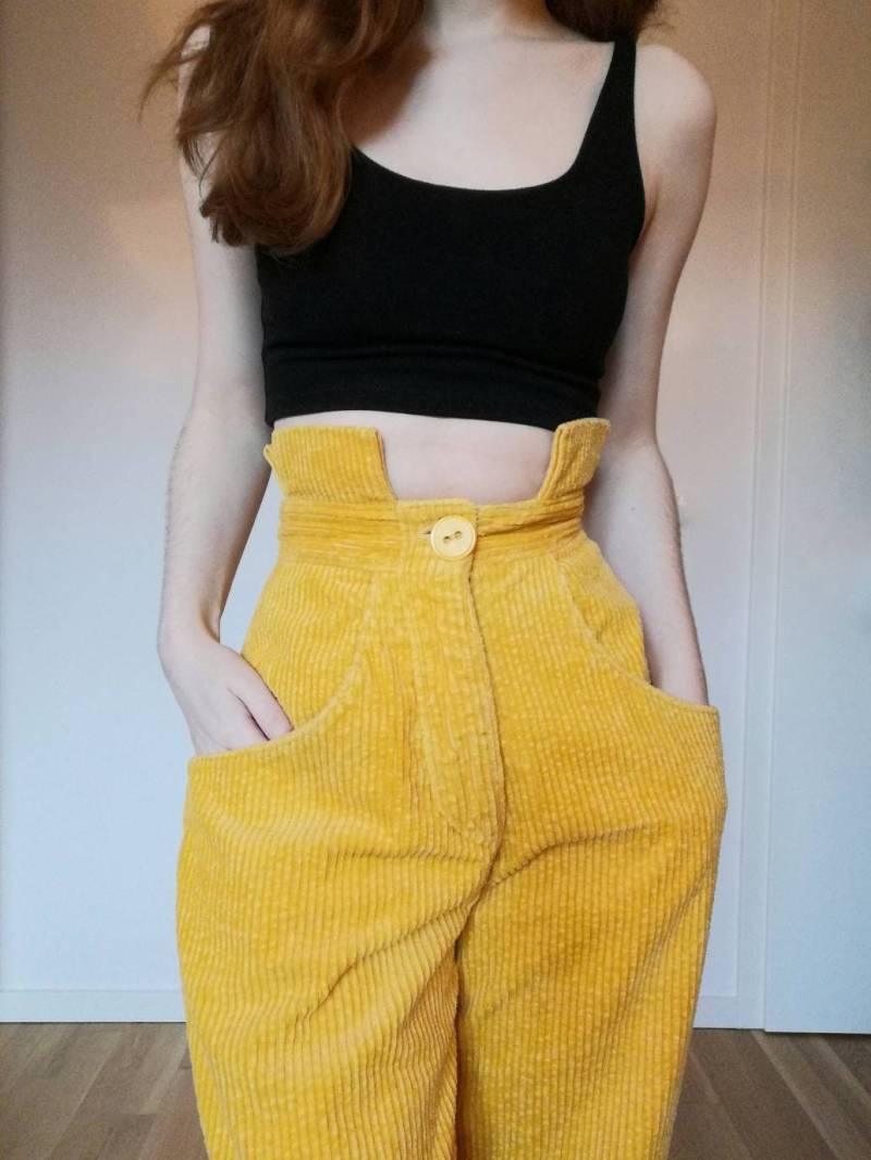 True Vintage Hose 80Er 90Er Gelb Cord Karottenhose Xs 34 Pierre Boyer von Narvhi