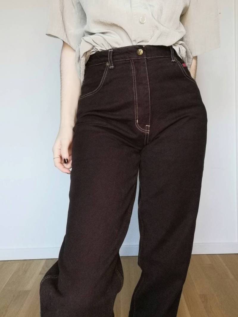 True Vintage Jeans Highwaist Mom Jeans Aubergine Rot Braun Xs 34 70Er 80Er 90Er Retro True Vintage Jeans Highwaist Mom Jeans Aubergine Rot Braun Xs 34 70Er 80Er 90Er Retro von Narvhi