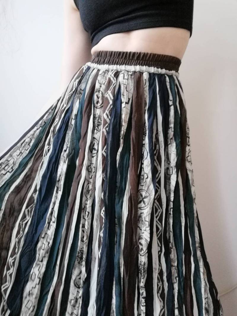 True Vintage Maxi Rock 90Er 80Er 70Er Hippie Blau Braun S M 38 Gestreift Festival True Vintage Maxi Rock 90Er 80Er 70Er Hippie Blau Braun S M 38 Gestreift Festival von Narvhi