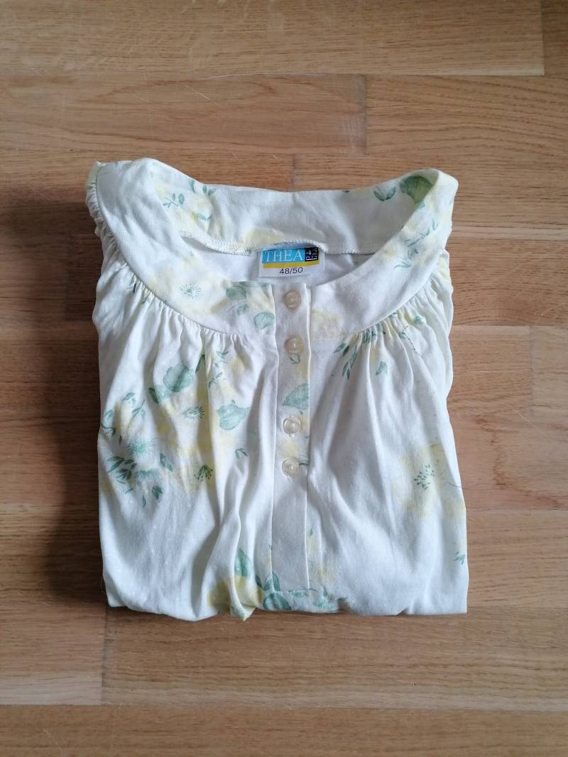 True Vintage Nachthemd Nachtkleid Granny Grün Weiß Onesize 48 50 Gemustert 70Er 70S Kariert Geblümt Baumwolle True Vintage Nachthemd Nachtkleid Granny Grün Weiß Onesize 48 50 Gemustert 70Er 70S Kariert Geblümt Baumwolle von Narvhi