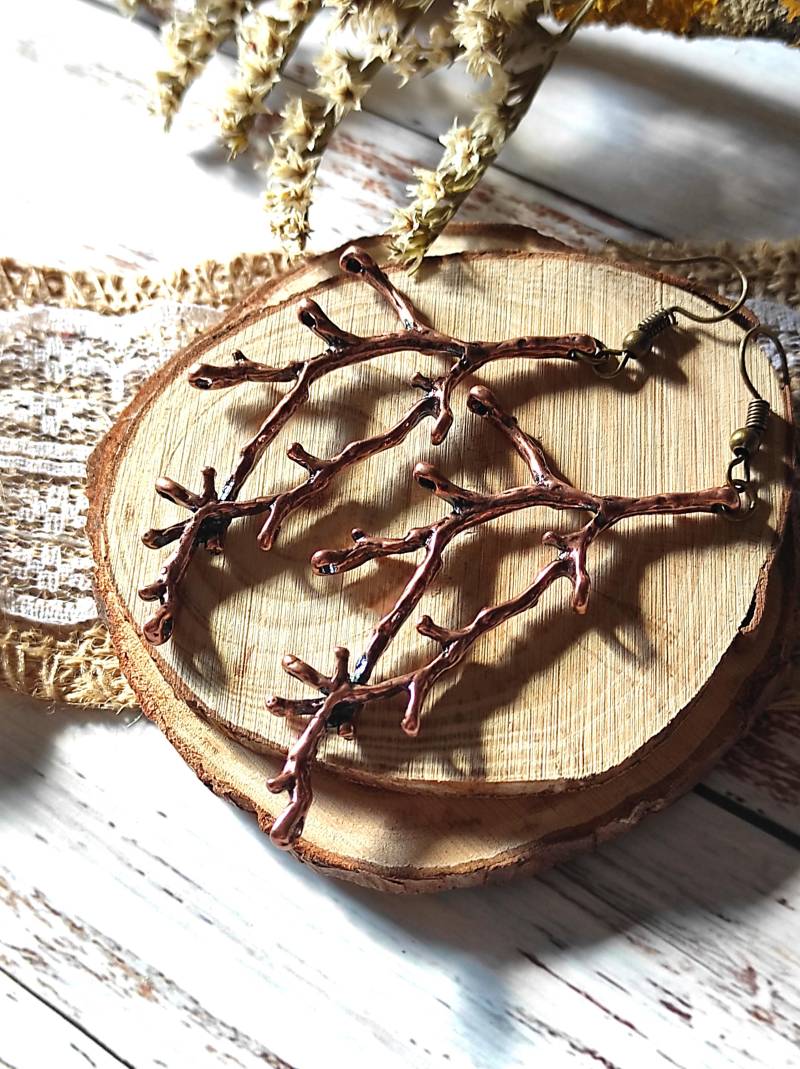 Bronze Zweig Ohrringe Hypoallergene Rustikale Herbstschmuck Bronze Zweig Ohrringe Hypoallergene Rustikale Herbstschmuck von NarwhalBlueberry
