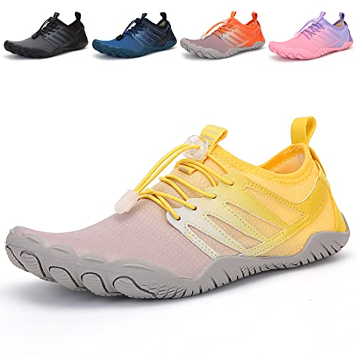 Nasogetch Barfußschuhe Wasserschuhe Damen Herren Aquaschuhe Schnelltrocknend Schwimmschuhe Strandschuhe rutschfest Atmungsaktiv Gelb 45 Nasogetch Barfußschuhe Wasserschuhe Damen Herren Aquaschuhe Schnelltrocknend Schwimmschuhe Strandschuhe rutschfest Atmungsaktiv Gelb 45 von Nasogetch