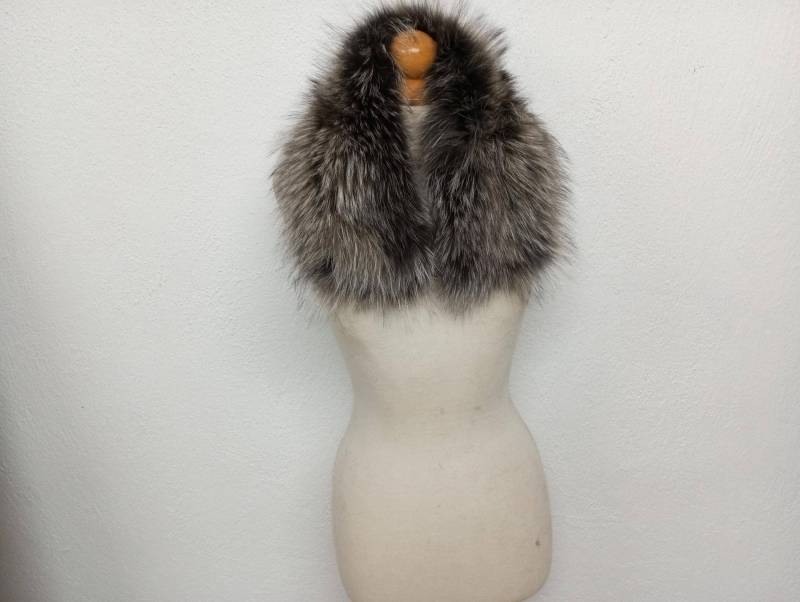 Kurzer Fuchs Pelzkragen Echtes Dickes Weiches Fell, Satin Gefüttert Kurzer Fuchs Pelzkragen Echtes Dickes Weiches Fell, Satin Gefüttert von NastaziafurdesignsGR