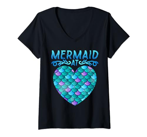 Damen Mermaid at Heart Ocean Fish Tail Deep Sea Mermaid Muscheln Top T-Shirt mit V-Ausschnitt Damen Mermaid at Heart Ocean Fish Tail Deep Sea Mermaid Muscheln Top T-Shirt mit V-Ausschnitt von Natal Sea Cake Blow Candle Underwater Sea Magical