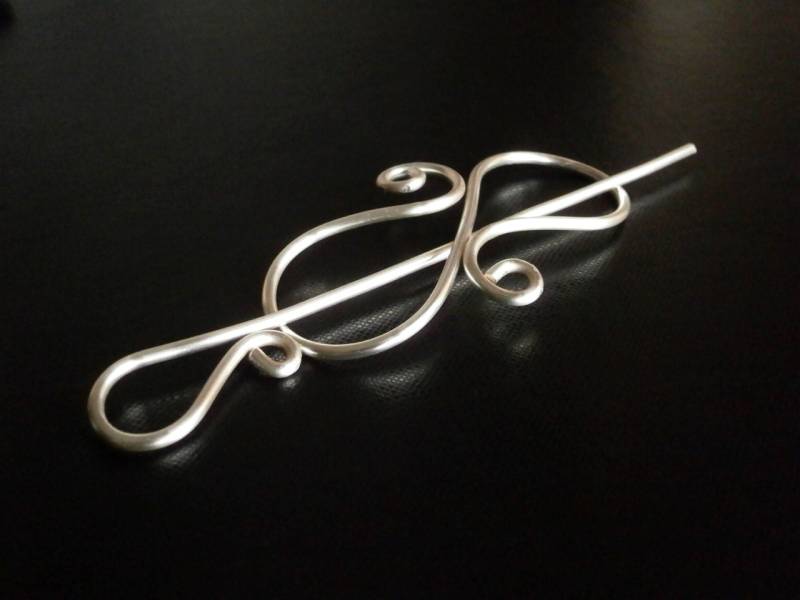 Spiral Schal Pin, Pin Schal, Pullover, Stricken Zubehör, Silberdraht Broschennadel von NataliStudio