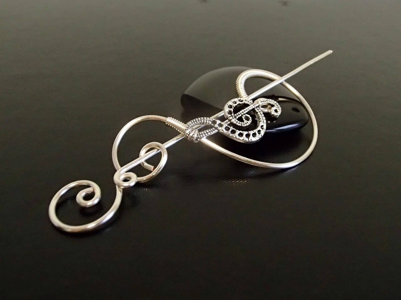 Violinschlüssel Pin, Schal, Schal Pullover Brosche, Musik Das Stricken Zubehör, Silberdraht Stift von NataliStudio
