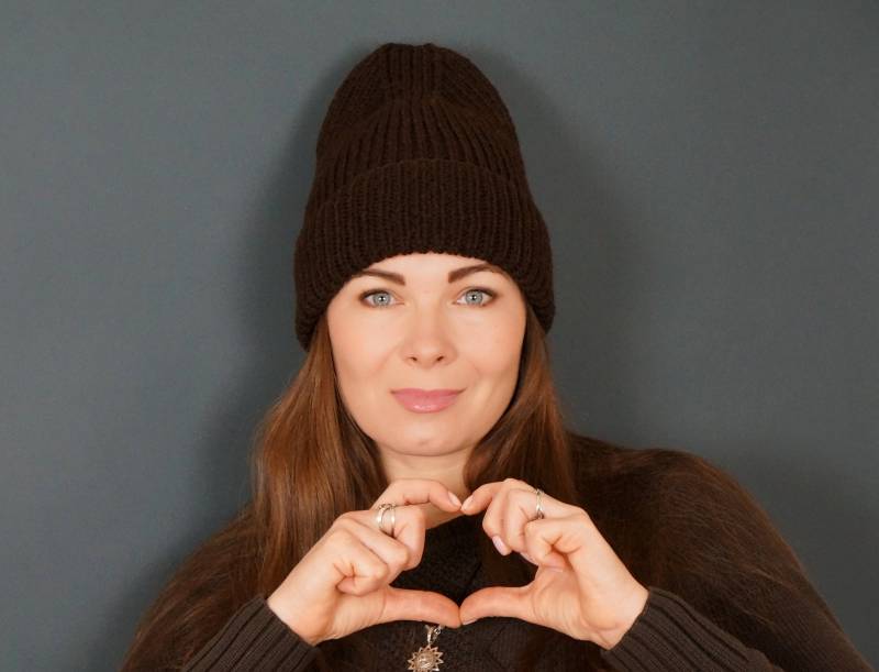 Handgestrickte Wolle Slouchy Beanie Gerippte Manschettenmütze von NataliStudioUA