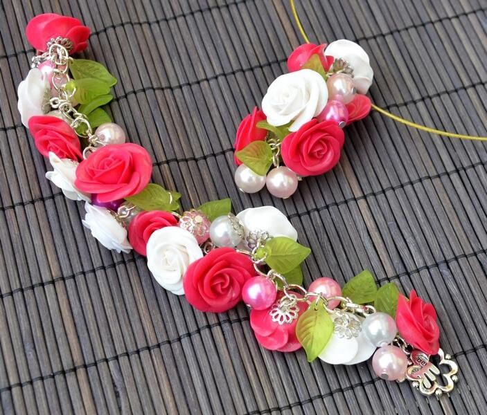 Halskette Oder Armband Set Halsreif Anhänger Blumenschmuck Für Sie Fimo Schmuck Sommer Blume Rot Geburtstag Muttertag Ostern Geschenk von NataliZimm