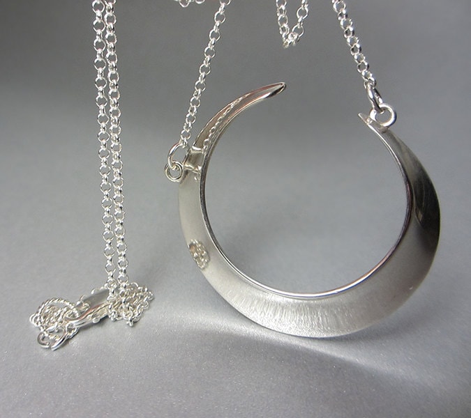 925 Sterling Silber Halbmond Halskette Konkave Anhänger Große Und Kleine Mondsichel Layering Glänzendes Geschenk Für Sie von NataliaKh