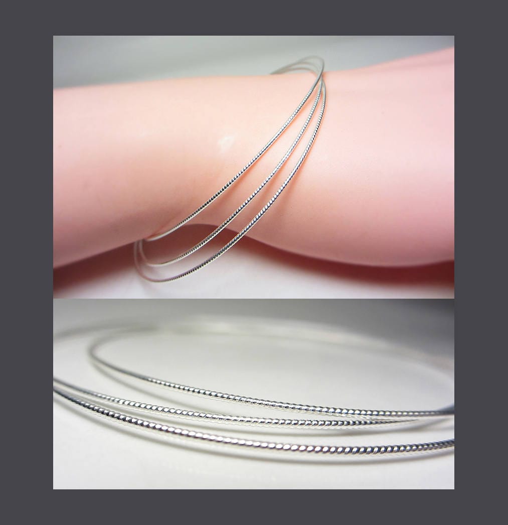 925 Sterling Silber Set 3 Armreifen Armband Stapelarmbänder Massiv Schmuck Minimalist Boho Diamant Schnitt von NataliaKh