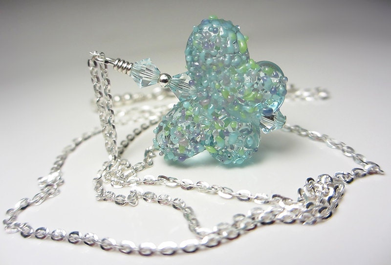 Artisan Lampwork Halskette Petrol Türkis Sterling Silber Schmetterling Antike Blau Grün Zarte von NataliaKh