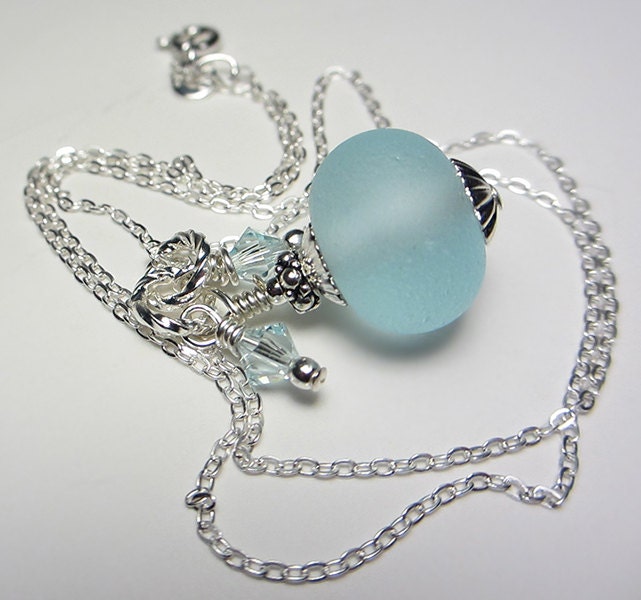Lampwork Halskette Seeglas Mattes Seefoam Aquamarin Tropfen Sterling Silber Geschenk von NataliaKh
