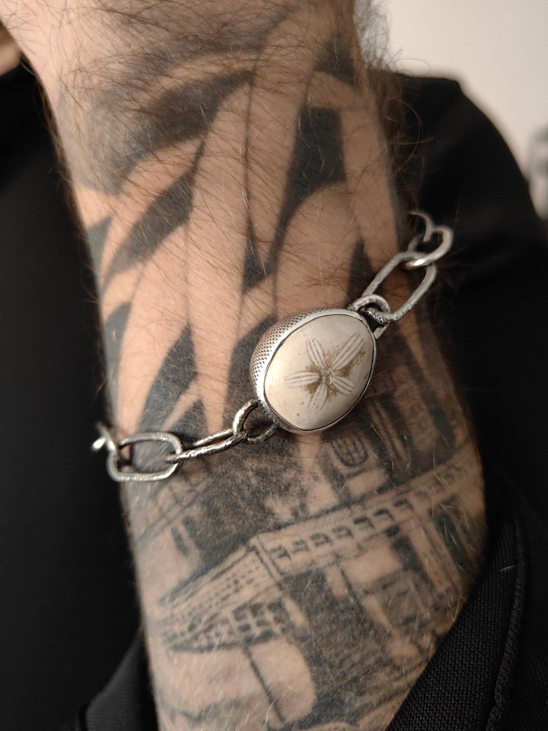 sterling Silber Sanddollar Fossilien Armband, Einzigartiges Eichen Leben Im Meer, Ozean Schmuck, Natürlicher Fossil Wabi Sabi von Nataliaraya