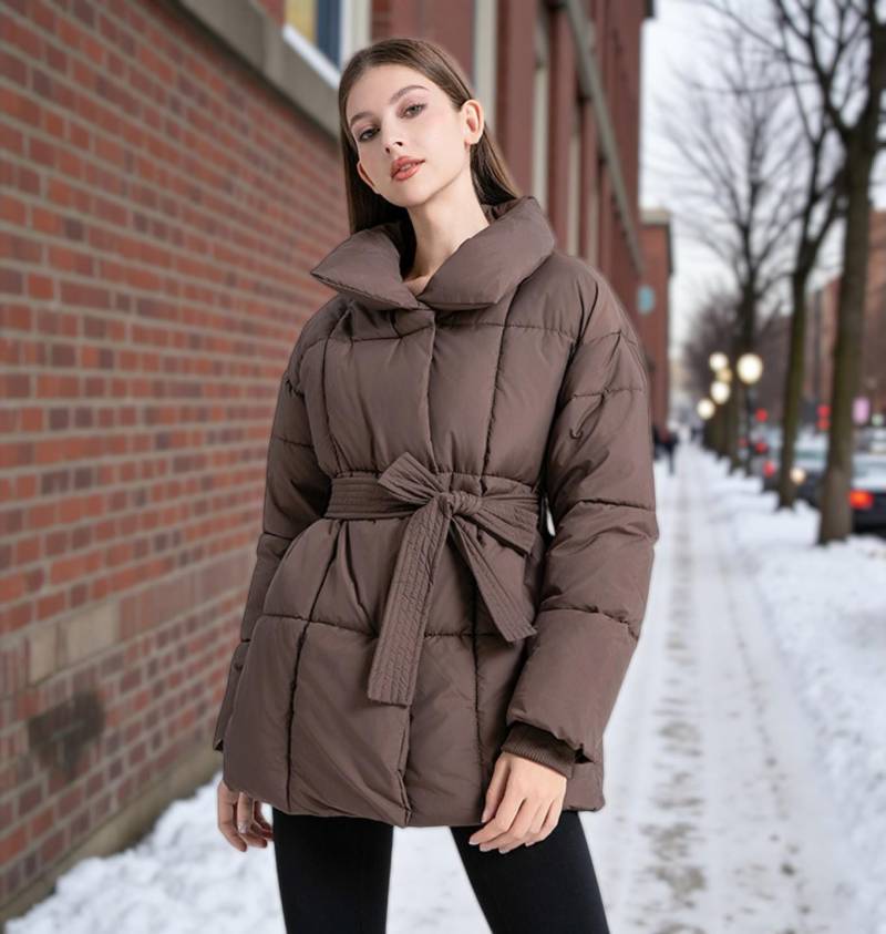 Frauen-Pufferjacke, Warme, Gepolsterte Jacke Frauen, Winter-Puffermantel Mit Gürtel, Kurze Gesteppte Jacke, Stilvolle Krawatte Taille Design von NatalieWardrobe