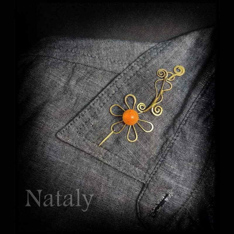 Gelbe Brosche, Wire Wrapped Blumen Kragen Pin, Schal Pullover Einzigartige Brosche Messing Strickjacke Clips Gelbe Brosche, Wire Wrapped Blumen Kragen Pin, Schal Pullover Einzigartige Brosche Messing Strickjacke Clips von NatalyDesign