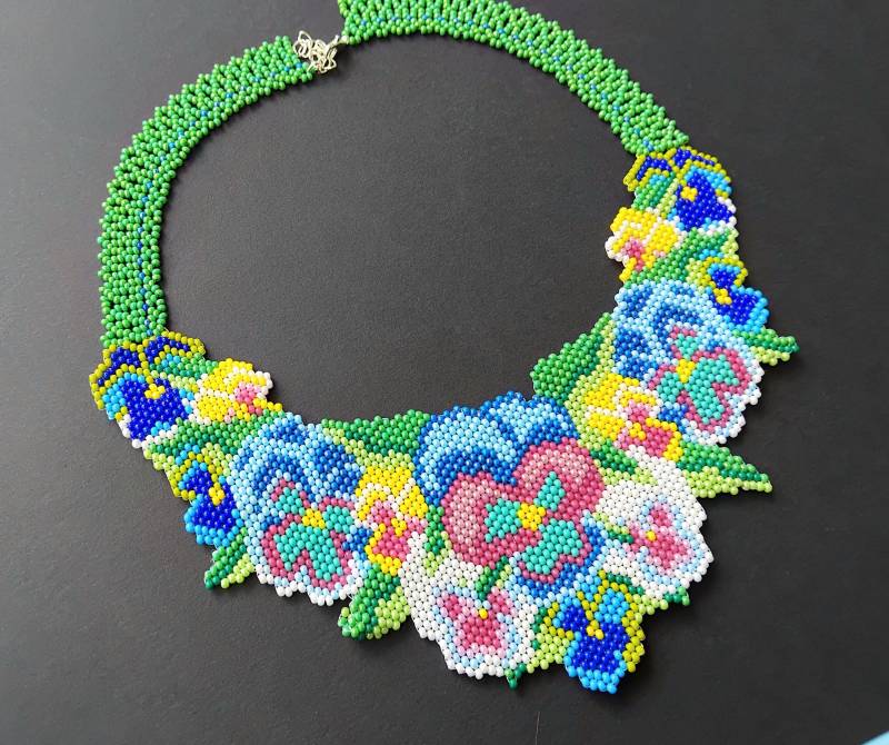 stiefmütterchen Halskette Frühlingskette Schmuck Geschenk Für Mama stiefmütterchen Halskette Frühlingskette Schmuck Geschenk Für Mama von NatalyJewellery