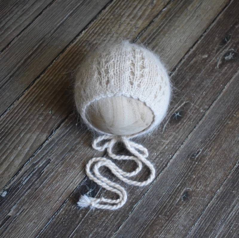 Angora Neugeborenen Mütze Handgestrickte Fotorequisite von Natashaspropstudio