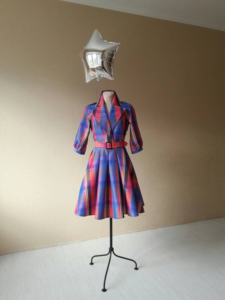 Süßes Kariertes Kleid, Exklusives Helles Designarbeit, Bunt Partykleid, Bunter Kleidermantel, Taft von NateMaDesigner