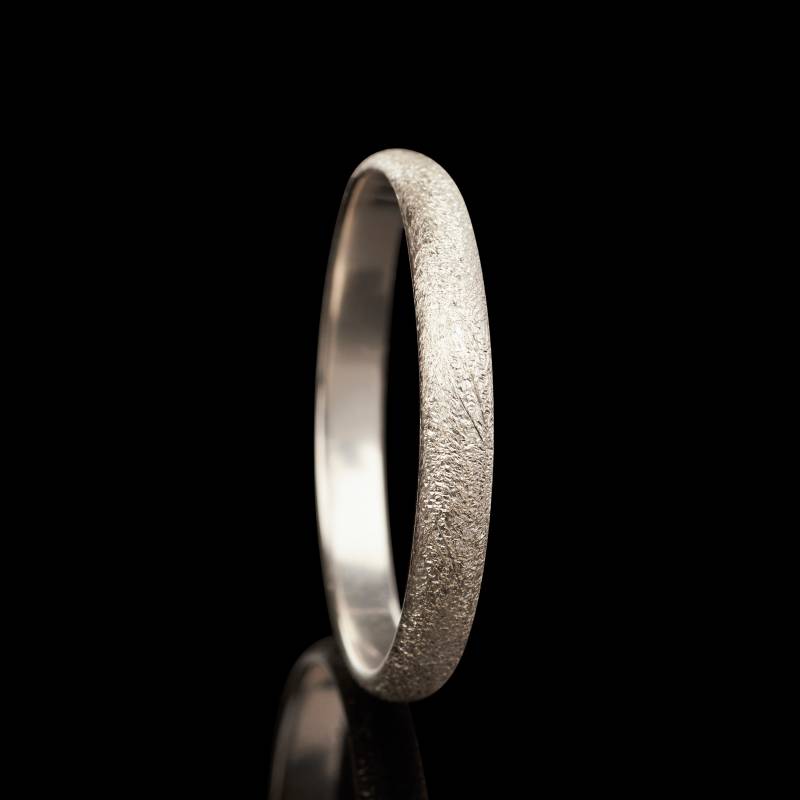 Handgefertigter „Gebürsteter" Silberring von NathanWalkerBijoux