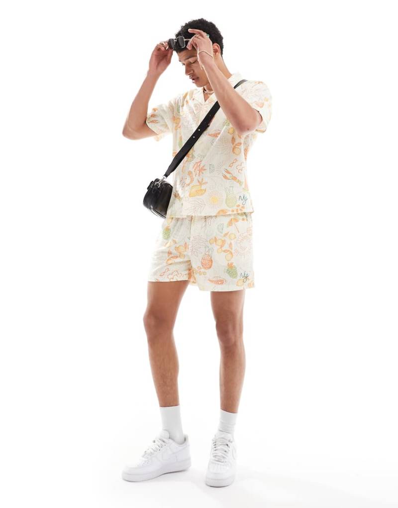 Native Youth - Lässig geschnittenes Hemd mit buntem Strandprint von Native Youth