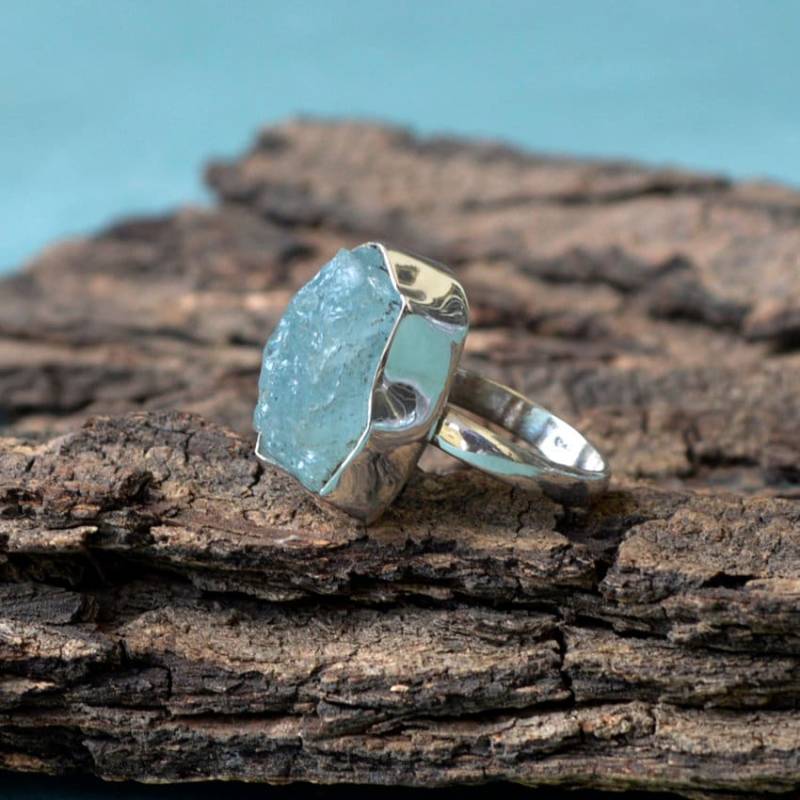 Roher Aquamarin-Ring Sterling Silber Lünette, Ungeschliffener Edelstein von NativeFineJewelry