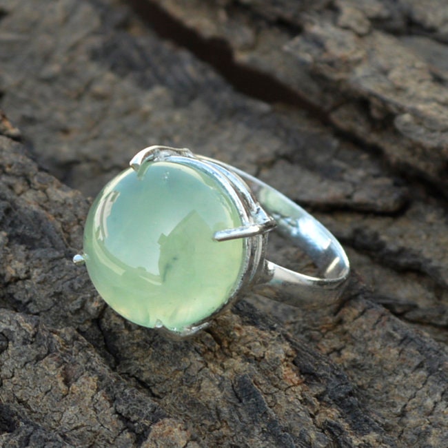 Runder Prehnit Ring 925 Sterling Silber Krappenfassung von NativeFineJewelry