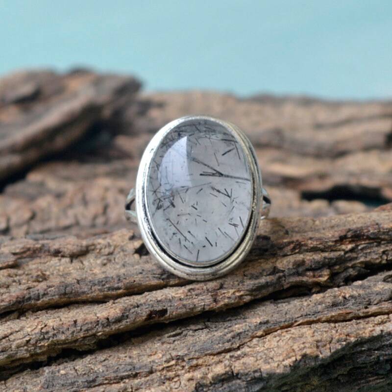 Ovaler Schwarzer Rutilquarz Ring - Sterling Silber von NativeFineJewelry