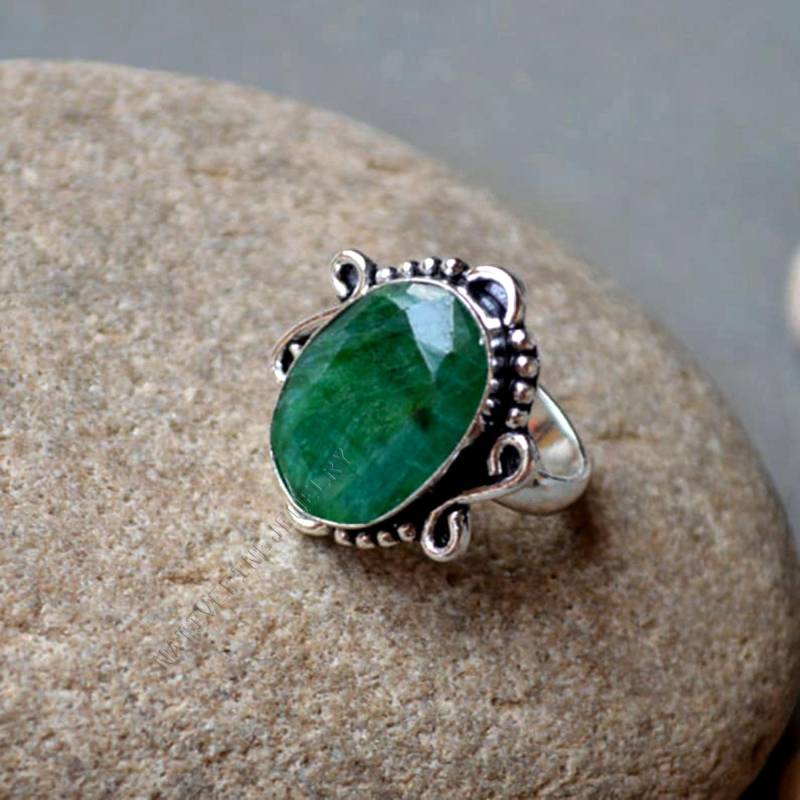 Smaragd Ring 925 Sterling Silber, Mai Geburtsstein, Designer Schmuck von NativeFineJewelry