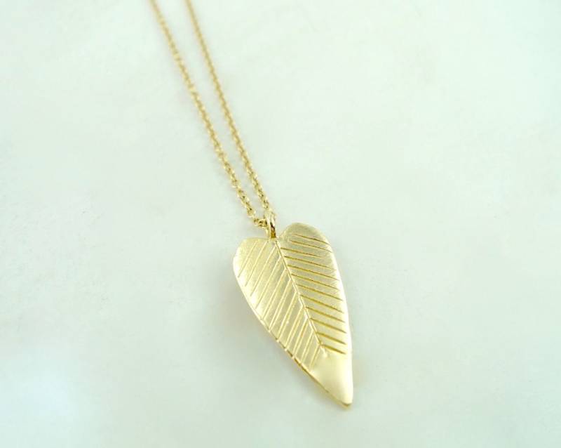 14K Solid Gold Leaf Pendant Halskette, Charme Handarbeit Mit Kabelkette 14K Solid Gold Leaf Pendant Halskette, Charme Handarbeit Mit Kabelkette von NativePiecesLA
