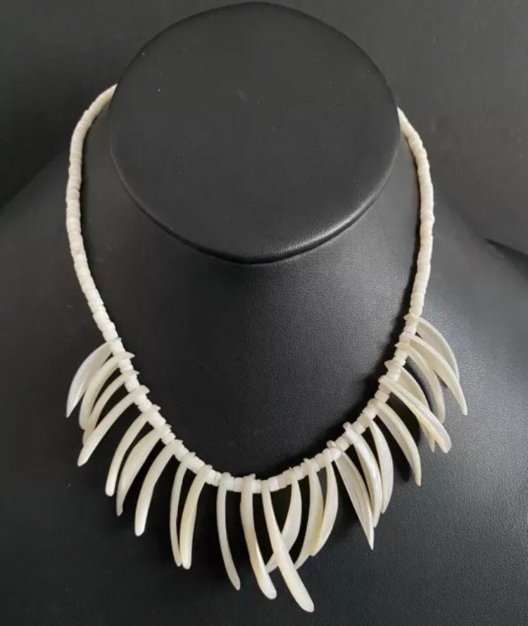 Perlmutt Perlenkette. 18 Zoll von NativeTurquoiseT