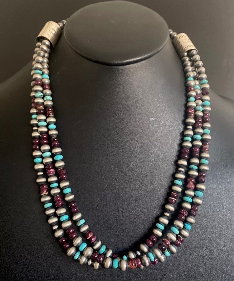 Silber Türkis Und Lila Spiny Oyster Multi-strang Halskette von NativeTurquoiseT