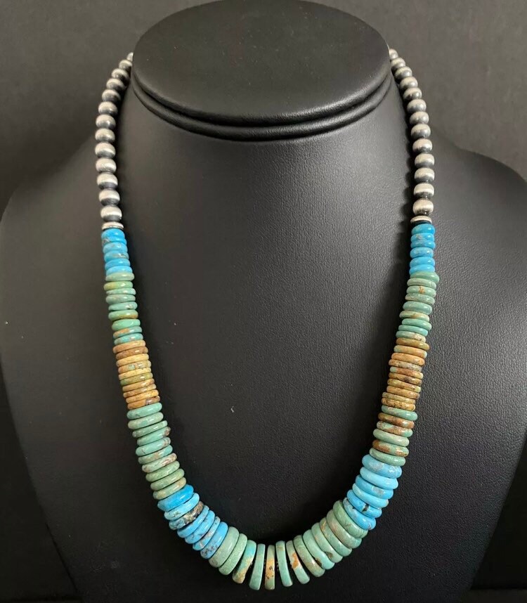 sterling Silber Abgestufte Blau Grün Türkis W Perlen Halskette. 18 Zoll sterling Silber Abgestufte Blau Grün Türkis W Perlen Halskette. 18 Zoll von NativeTurquoiseT