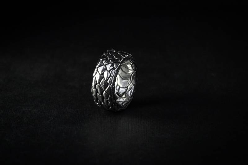 Handgemachte Sterling Silber Drachenschuppen Ring Fantasy Schmuck Geschenk von NattJewellery