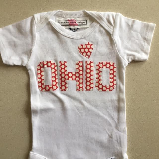 Liebe Ohio Polka Dot Bodysuit von NattieNicFabrics