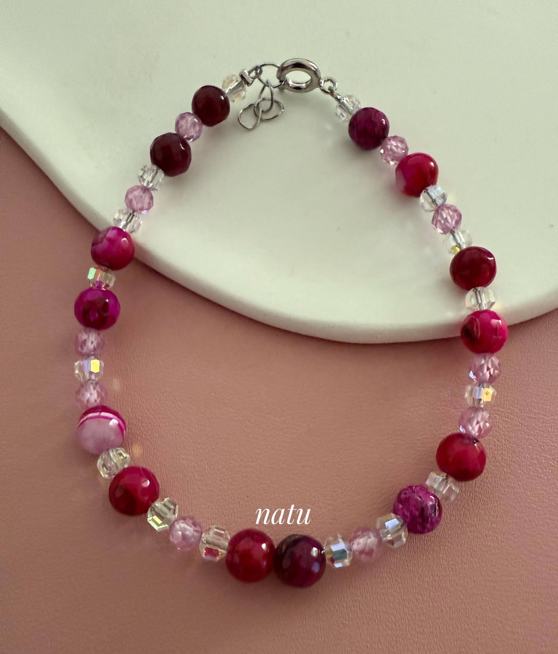 Handgemachtes Achat Edelstein Armband Rosa Rote Swarovski Kristall Perlen von Natubeads