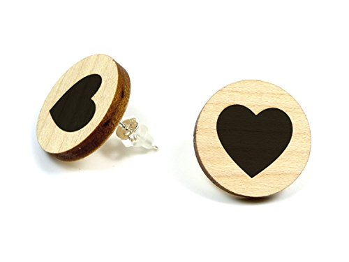 NaturSchatulle Holzohrringe Gravur Herz I Holzschmuck Holz Ohrringe 925 Sterling Silber natürliche Ohrschmuck Ohrstecker Damen Ahorn von NaturSchatulle