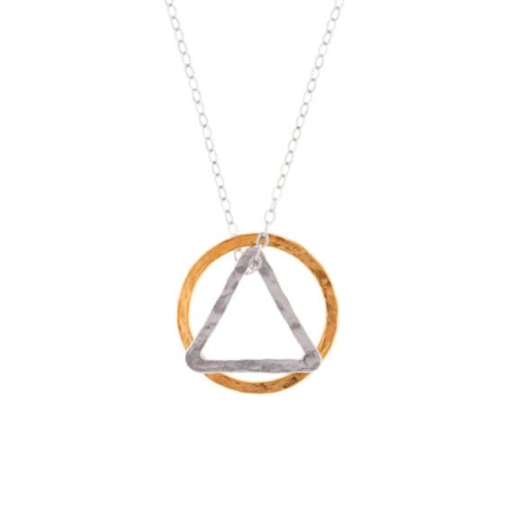 Nüchterne Halskette - Gehämmertes Silber Und Gold von NaturalAbstract