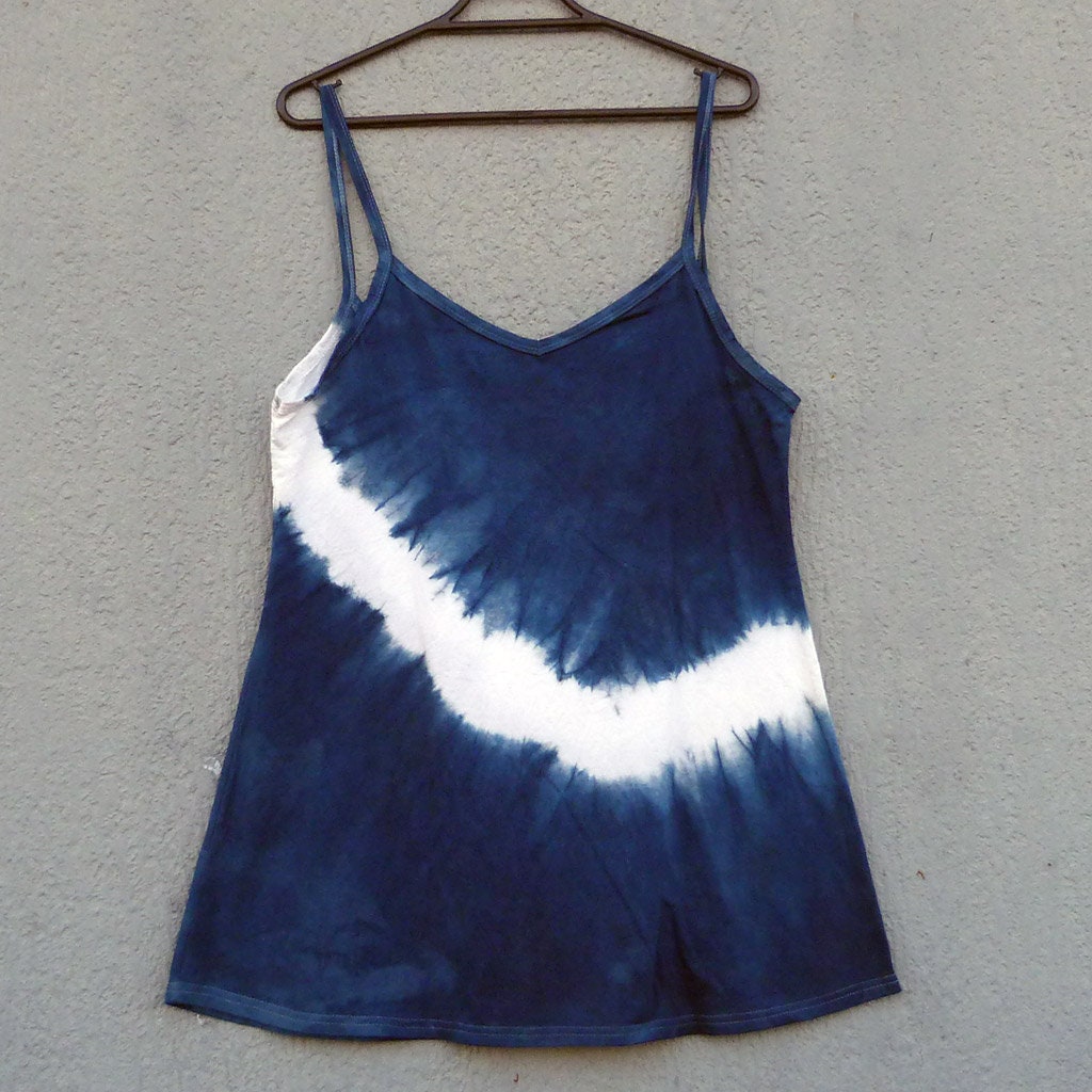 Natürliche Indigo Hand Gefärbt Shibori Tie Dye Kurze Kleid Größe L Bio-Baumwolle von NaturalDyesStudio