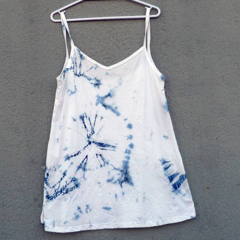 Natürliche Indigo Hand Gefärbt Shibori Tie Dye Kurze Kleid Größe L Bio-Baumwolle von NaturalDyesStudio