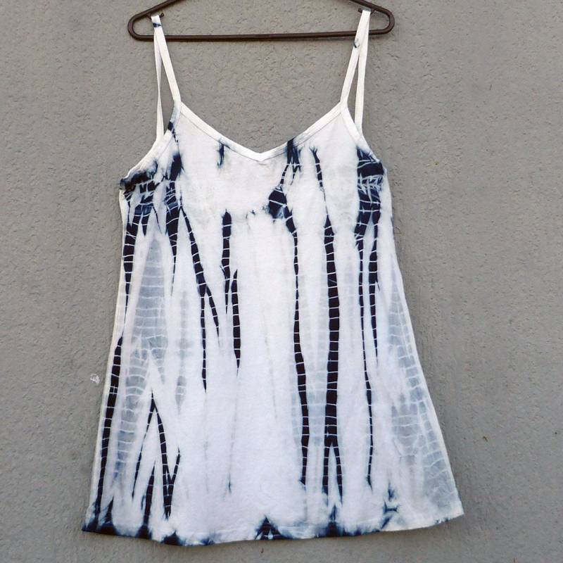 Natürliche Indigo Hand Gefärbt Shibori Tie Dye Kurze Kleid Größe M Bio-Baumwolle von NaturalDyesStudio