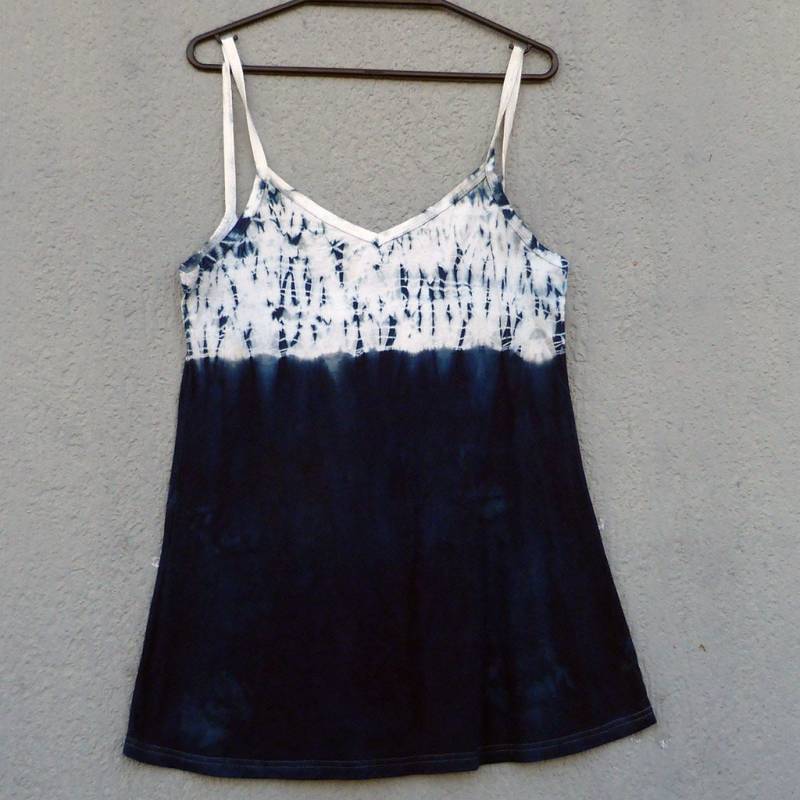 Natürliche Indigo Hand Gefärbt Shibori Tie Dye Kurze Kleid Größe M Bio-Baumwolle von NaturalDyesStudio