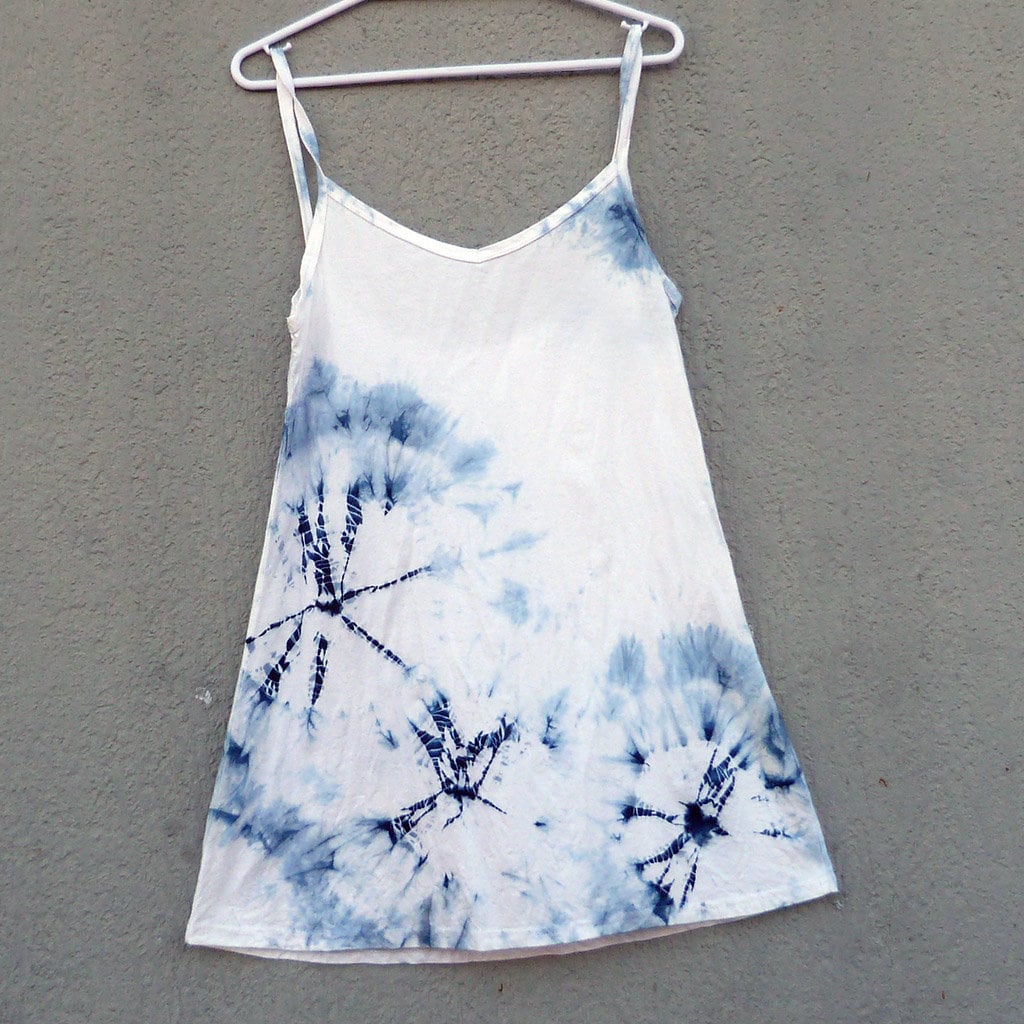 Natürliche Indigo Hand Gefärbt Shibori Tie Dye Kurze Kleid Größe S Bio-Baumwolle von NaturalDyesStudio