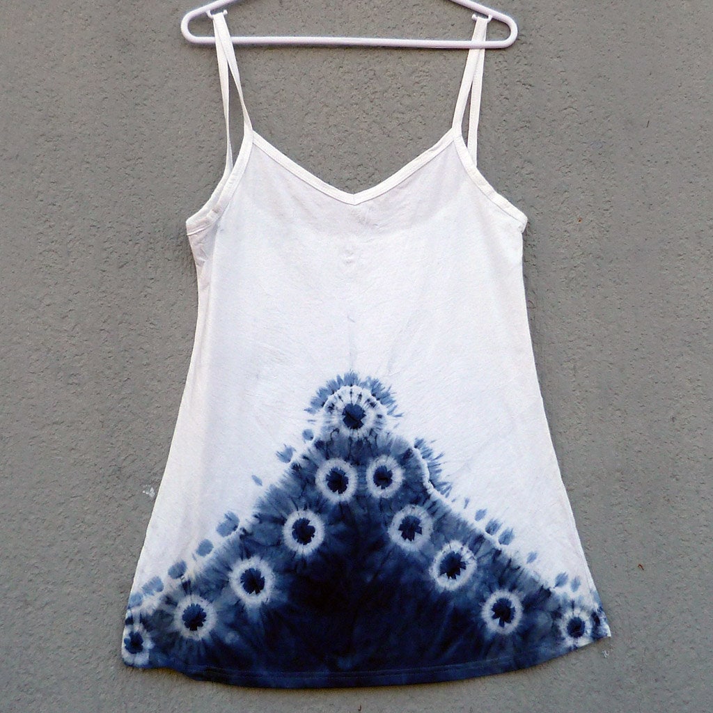 Natürliche Indigo Hand Gefärbt Shibori Tie Dye Kurze Kleid Größe S Bio-Baumwolle von NaturalDyesStudio