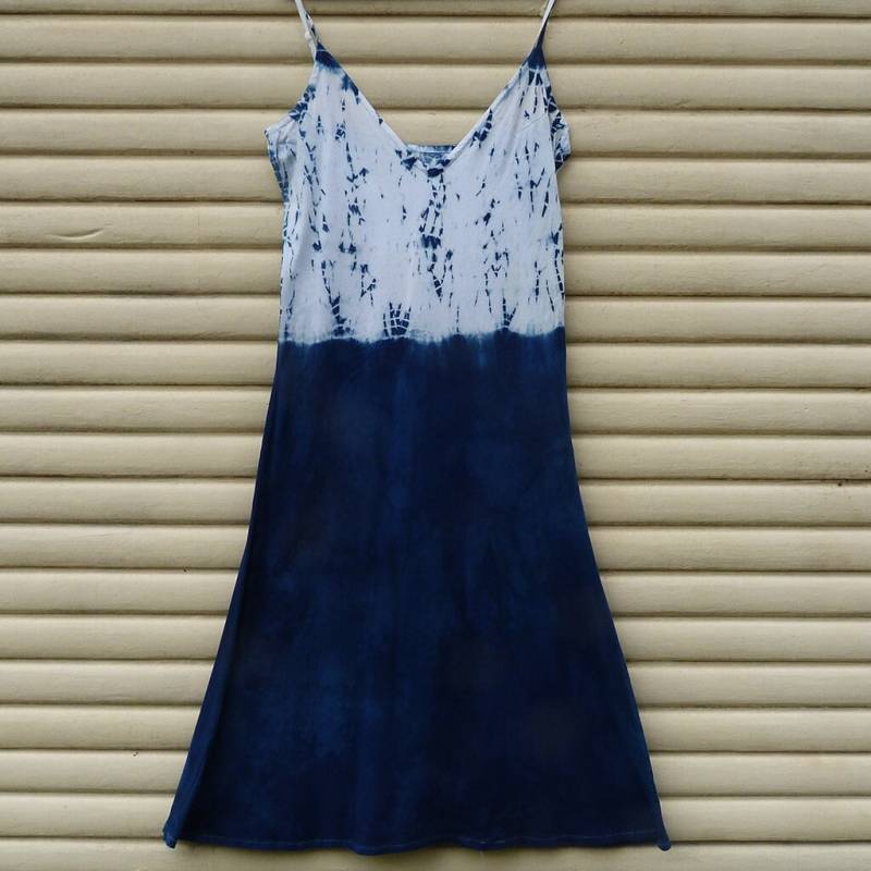 Natürliche Indigo Hand Gefärbt Shibori Tie Dye Lange Kleid Größe L Bio-Baumwolle von NaturalDyesStudio
