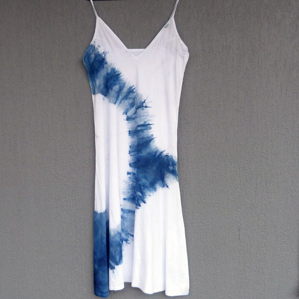 Natürliche Indigo Hand Gefärbt Shibori Tie Dye Lange Kleid Größe L Bio-Baumwolle von NaturalDyesStudio