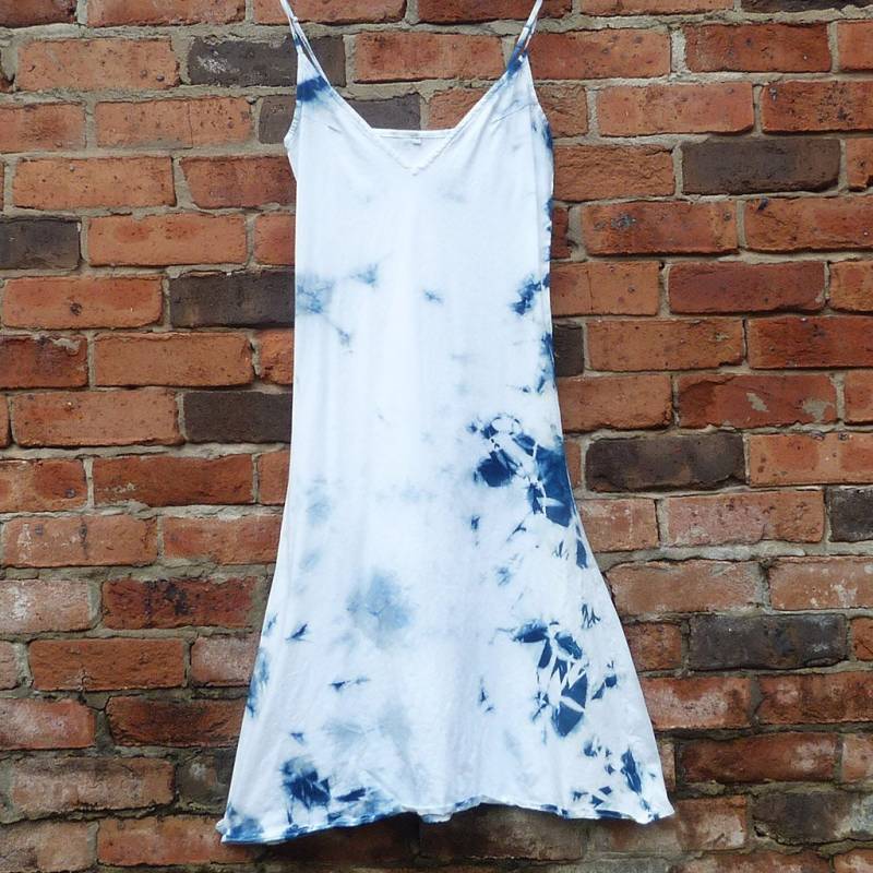 Natürliche Indigo Hand Gefärbt Shibori Tie Dye Lange Kleid Größe M Bio-Baumwolle von NaturalDyesStudio