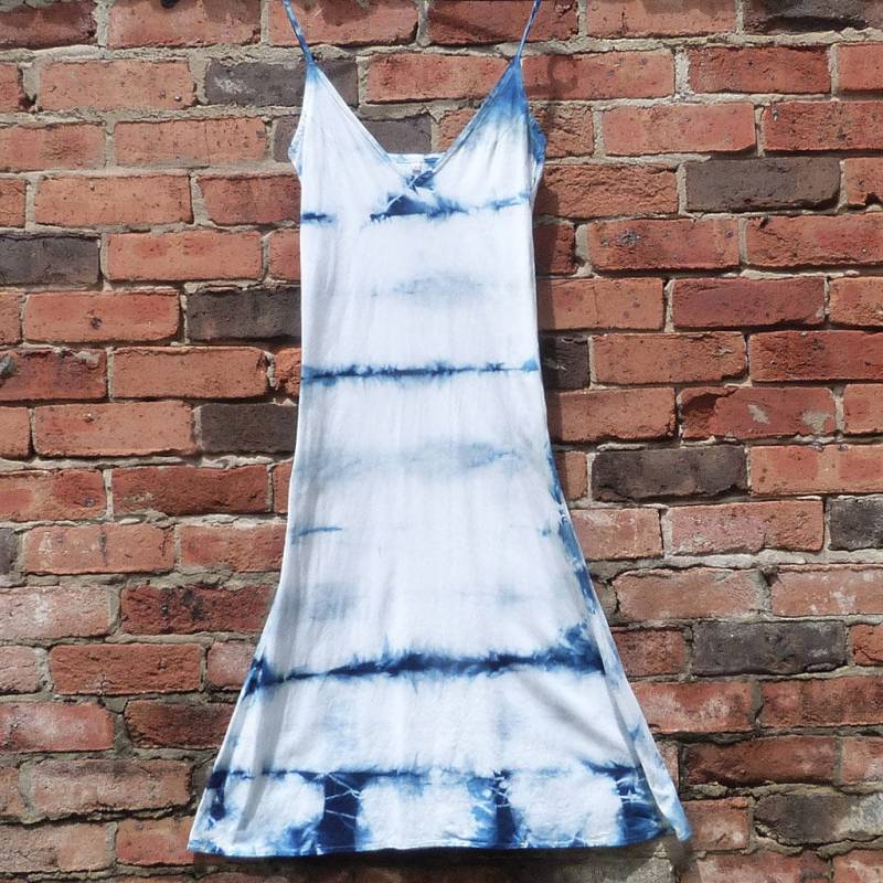 Natürliche Indigo Hand Gefärbt Shibori Tie Dye Lange Kleid Größe S Bio-Baumwolle von NaturalDyesStudio